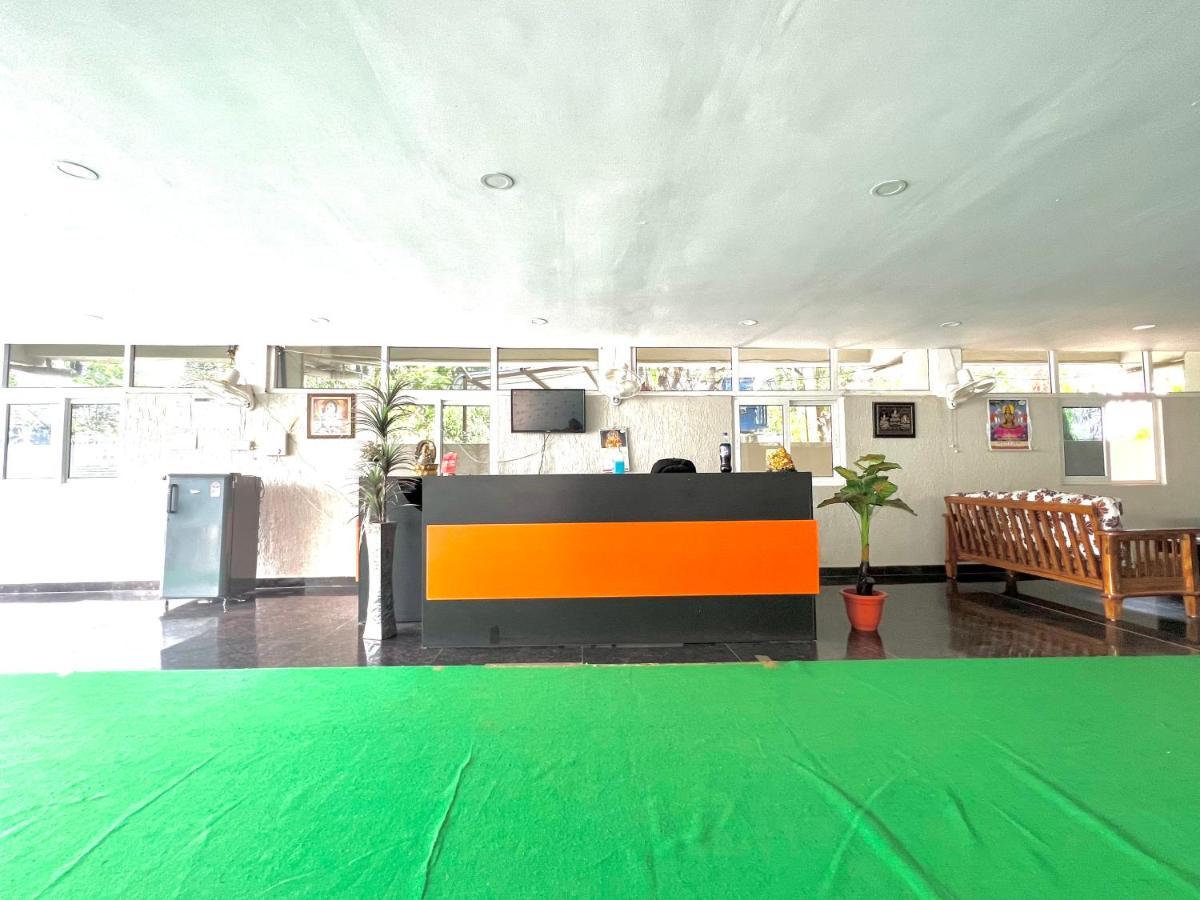 5 Star Grand Hotel Shamshabad Eksteriør billede